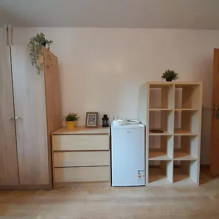 Apartament Familly Hostello - 5 Osobnych Pokoi, Blisko Areny I Lotniska * 브로츠와프
