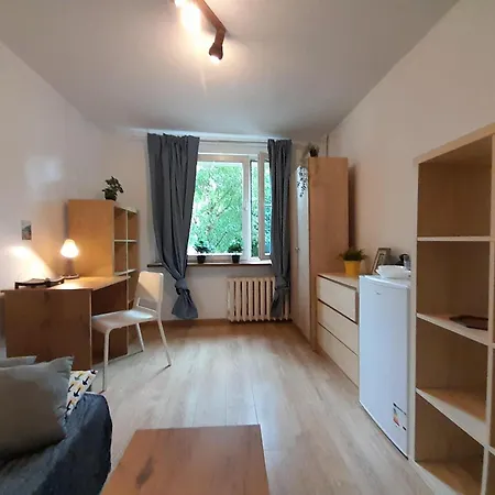Apartament Familly Hostello - 5 Osobnych Pokoi, Blisko Areny I Lotniska 브로츠와프