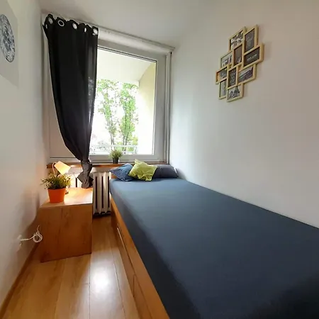 아파트 Apartament Familly Hostello - 5 Osobnych Pokoi, Blisko Areny I Lotniska 브로츠와프